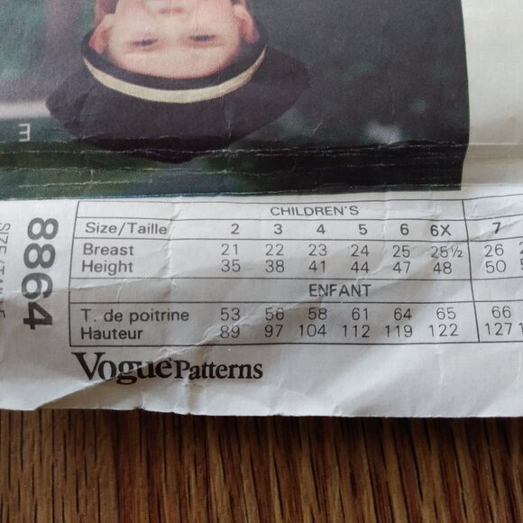 Vogue 8864 Sewing Pattern Girls Size 4-6 Long Coat and Tam Hat - Picture 9 of 16